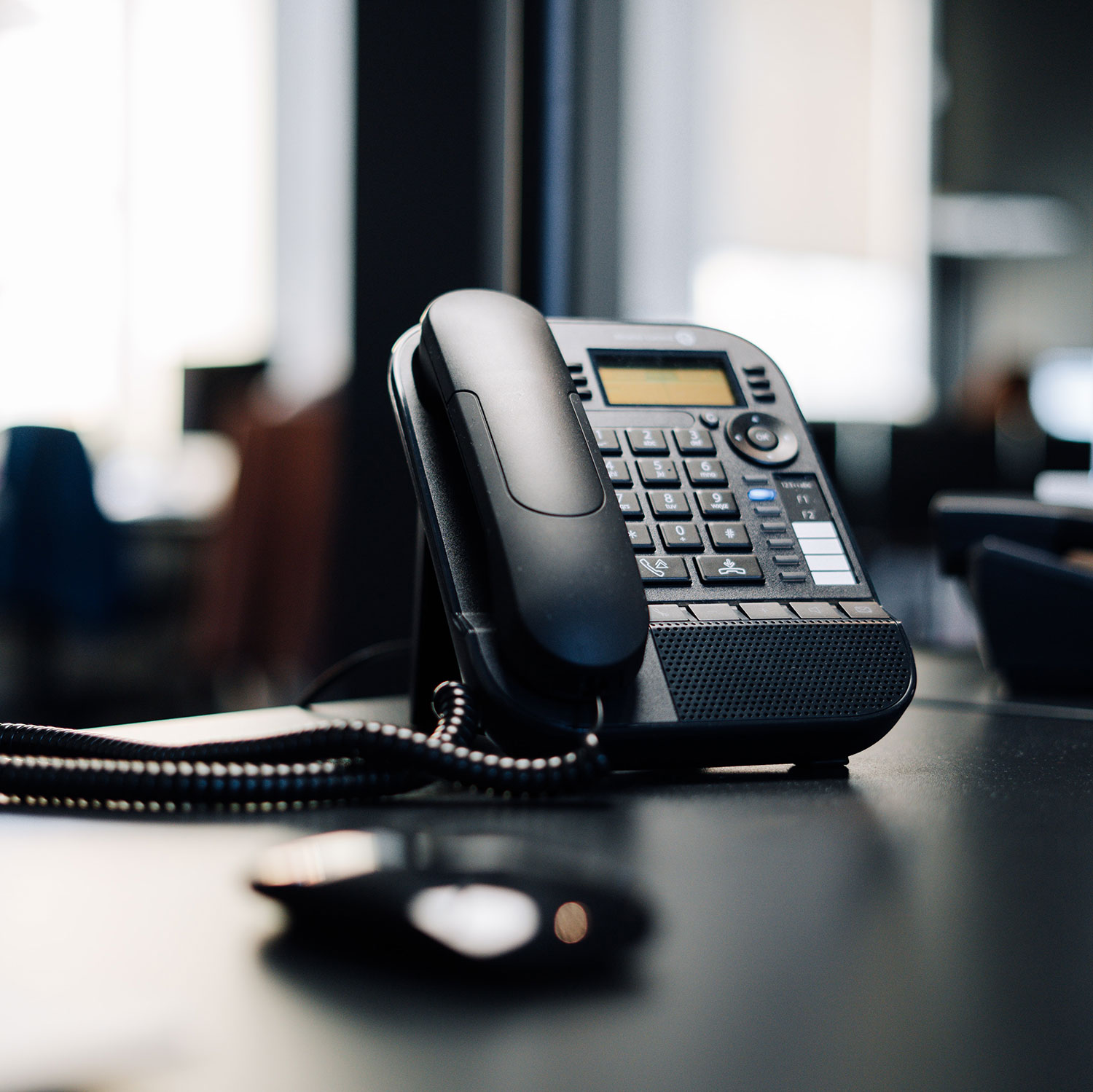 VoIP Desk Phones or Cloud-based VoIP